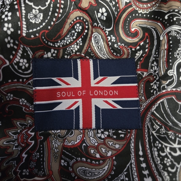 SOUL OF LONDON Grey And Black Blazer with Rwmovable Hoodie. Size 38R - Picture 12 of 16